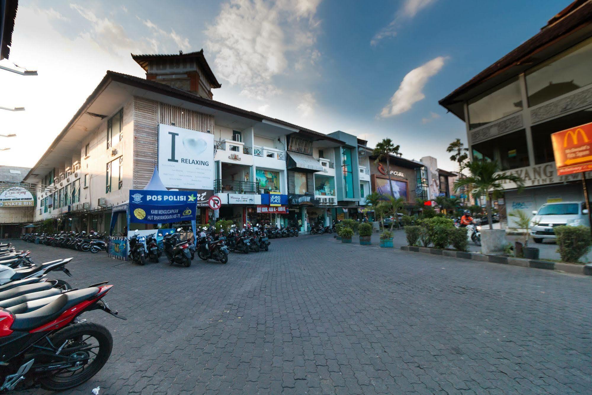 Ab Hotel Kuta By Agata Eksteriør bilde